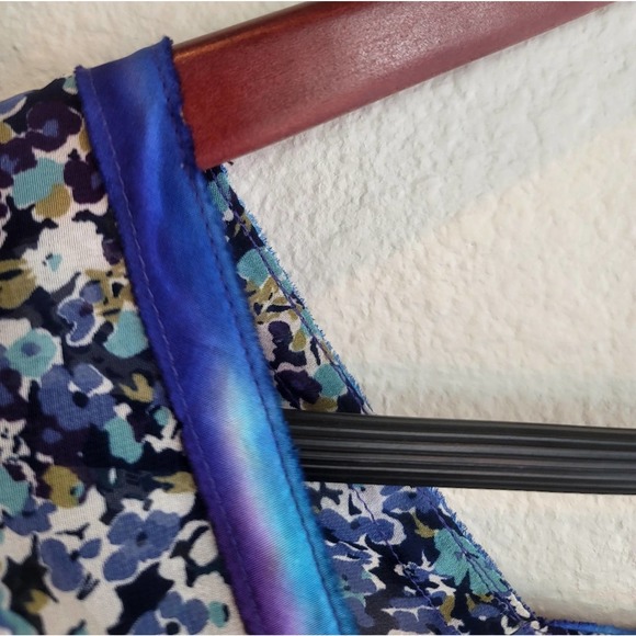 ANNA SUI FLORAL BUTTERFLIES SLEEVELESS EMBROIDERED DETAIL SQUARE NECKLIN… - Picture 12 of 16